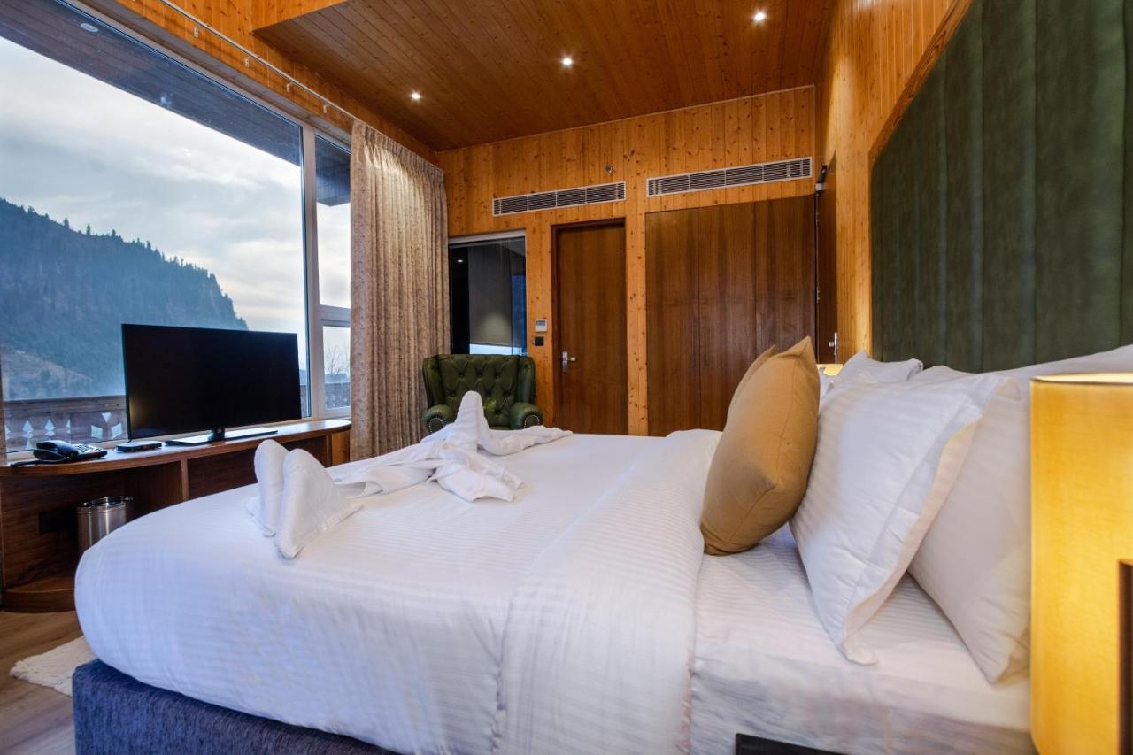 Palchan Hotel & Spa - A Member Of Radisson Individuals Retreats Manāli Buitenkant foto