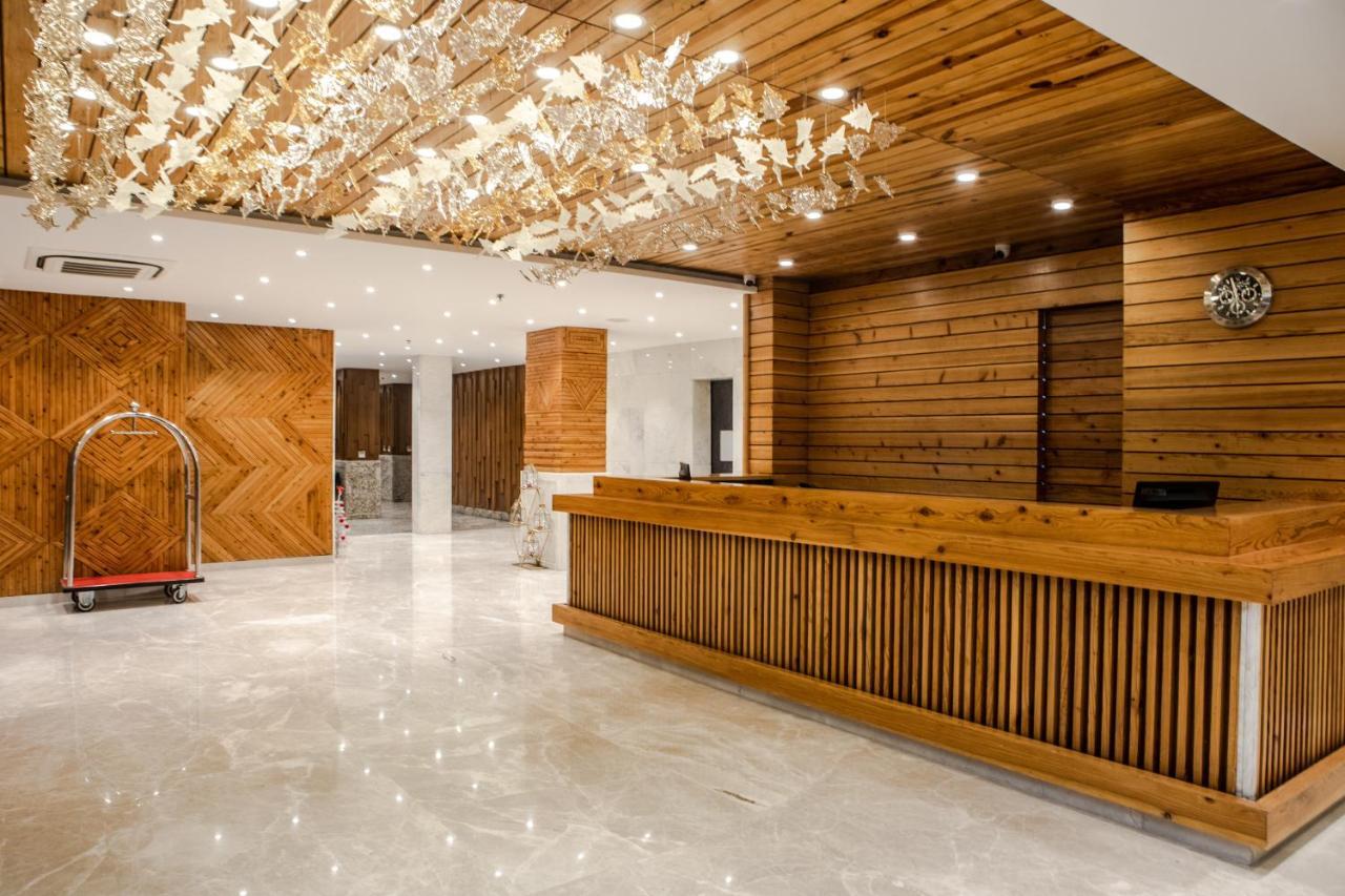 Palchan Hotel & Spa - A Member Of Radisson Individuals Retreats Manāli Buitenkant foto