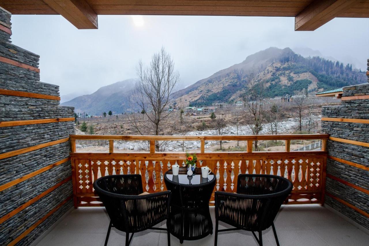 Palchan Hotel & Spa - A Member Of Radisson Individuals Retreats Manāli Buitenkant foto