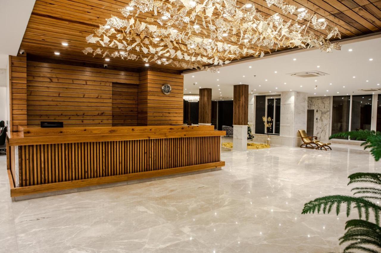 Palchan Hotel & Spa - A Member Of Radisson Individuals Retreats Manāli Buitenkant foto