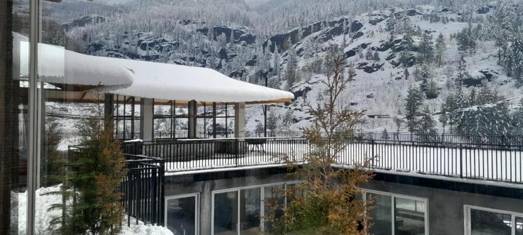 Palchan Hotel & Spa - A Member Of Radisson Individuals Retreats Manāli Buitenkant foto