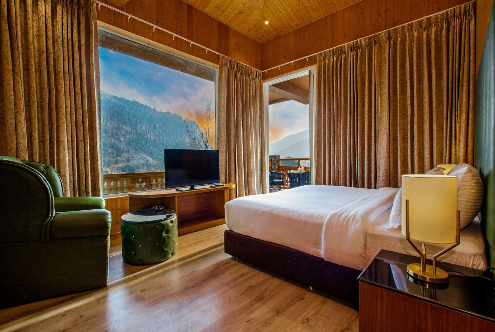 Palchan Hotel & Spa - A Member Of Radisson Individuals Retreats Manāli Buitenkant foto