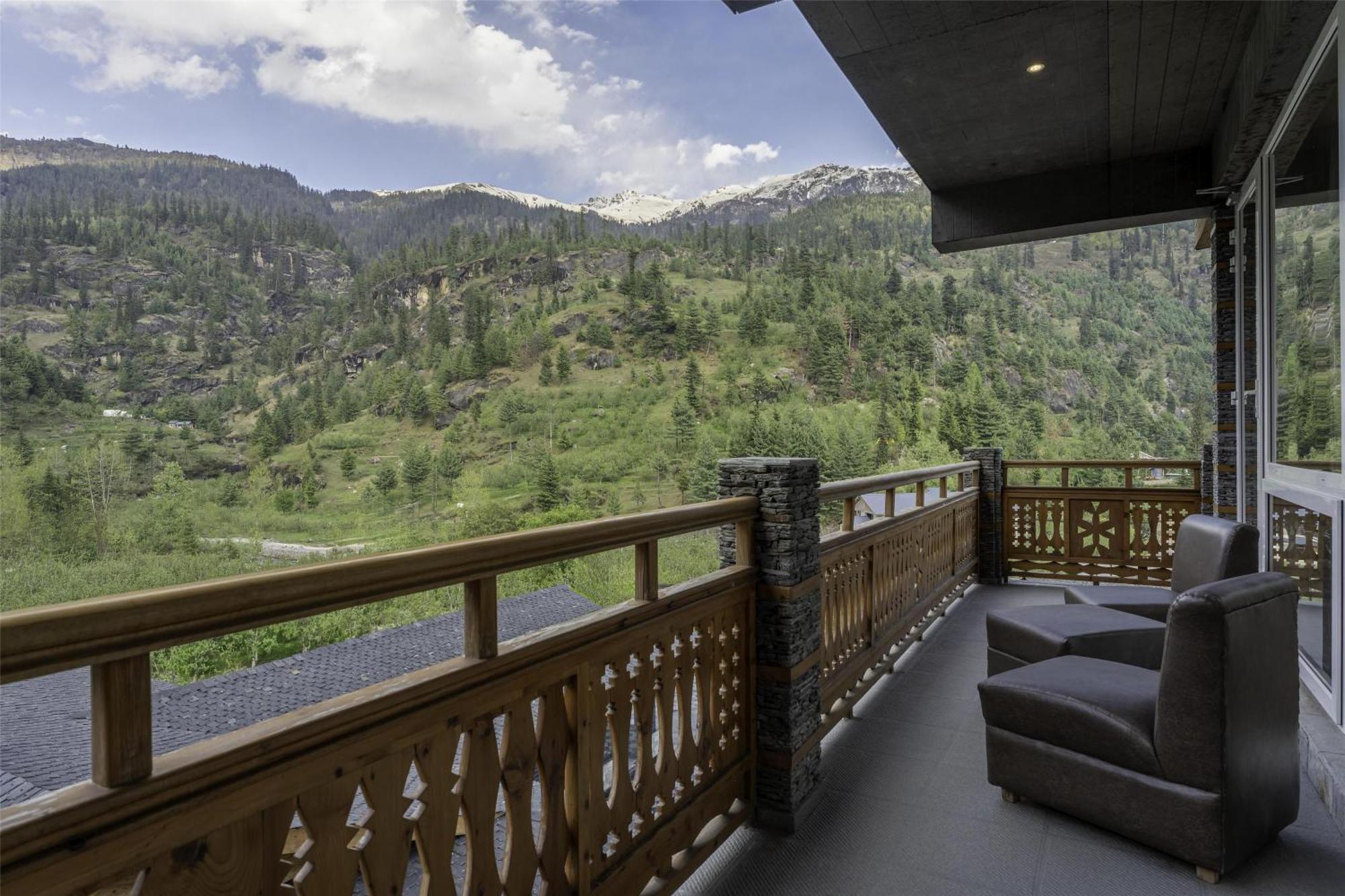Palchan Hotel & Spa - A Member Of Radisson Individuals Retreats Manāli Buitenkant foto