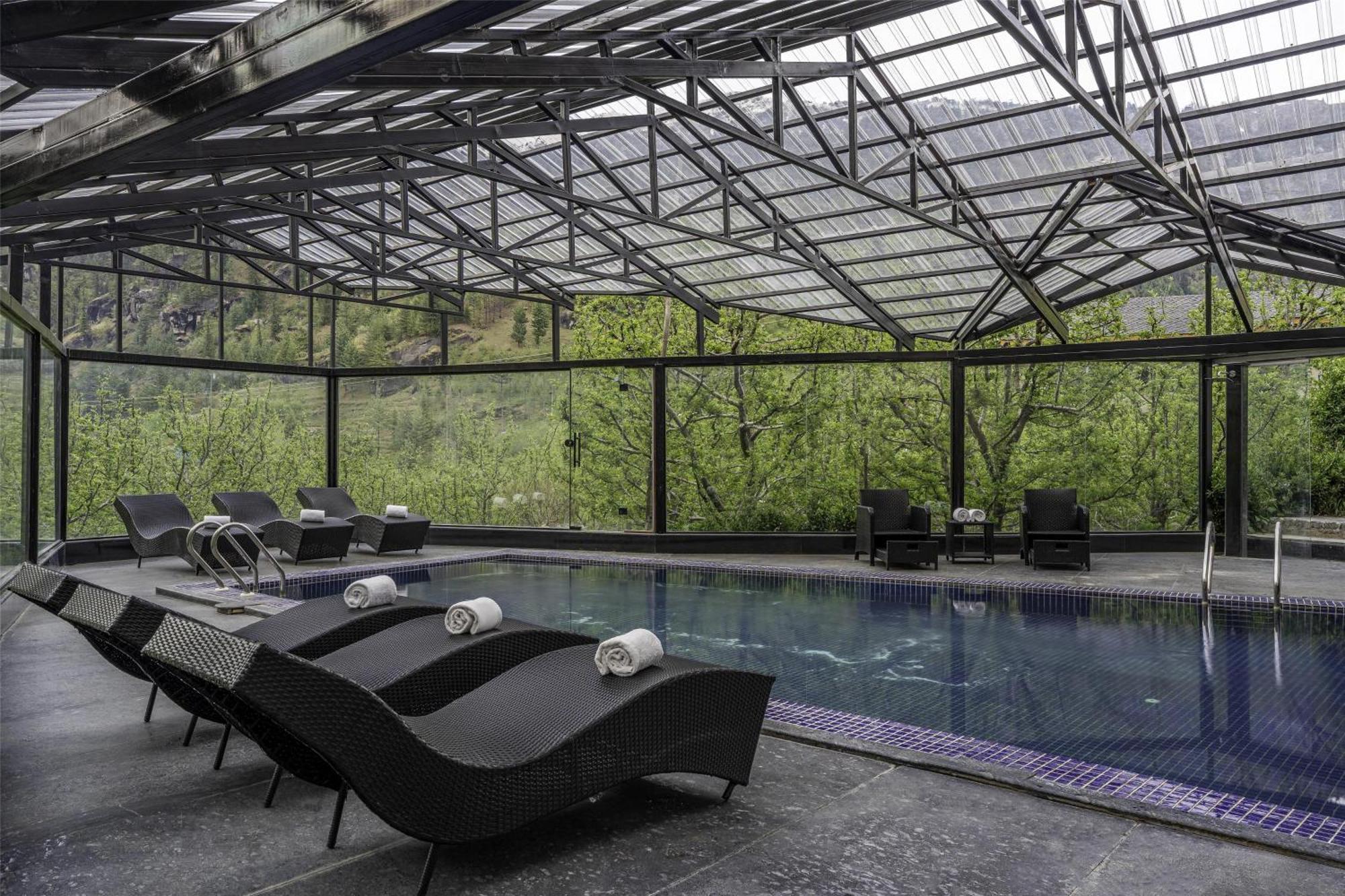 Palchan Hotel & Spa - A Member Of Radisson Individuals Retreats Manāli Buitenkant foto